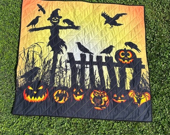 Happy Halloween spooky quilt