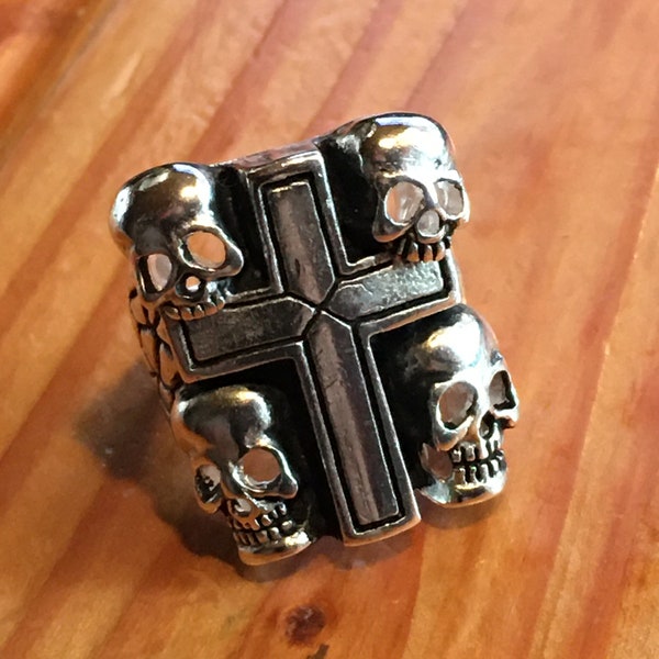 Cross and  Skulls Eddie Munson Ring G & S Ring