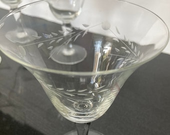 Etched Flared MCM Wine Glasses Champagne Glasses Bell Shaped Bowl 1950 Dots Leaves