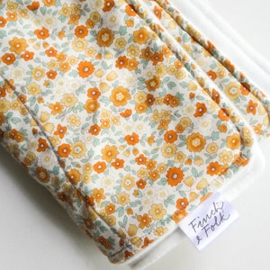 Alfombra de juegos para bebés - Hecha a mano - Tamaño mini portátil - Alfombra de juegos personalizada - Acolchada - Fibras naturales - Floral - Vintage - Algodón - Fabricada en Australia