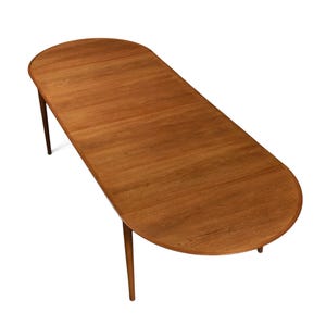 Arne Vodder for Sibast Model 227 Long Danish Teak Expanding Dining Table