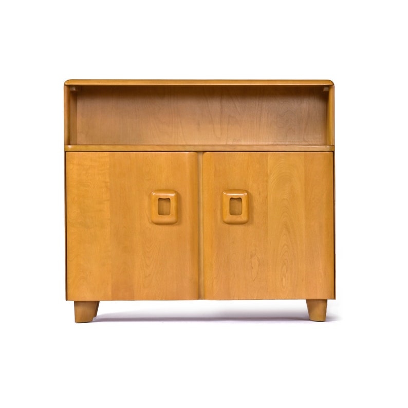 Restored Heywood Wakefield Wheat Finish M326 Cabinet Bookcase image 2