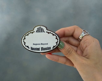 Porte-nom du manoir hanté BLANK personnalisable, marqueur effaçable à sec, porte-nom CM parodie parc à thème épingle en émail dur Cosplay Taille Taille réelle