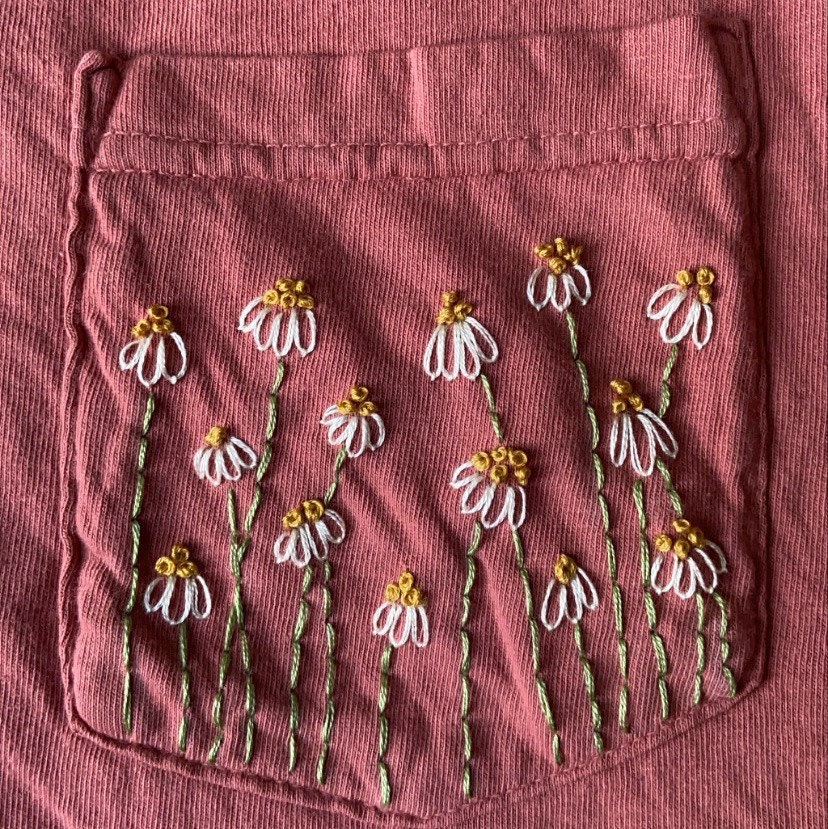 Daisies Hand-embroidered Pocket Tee 