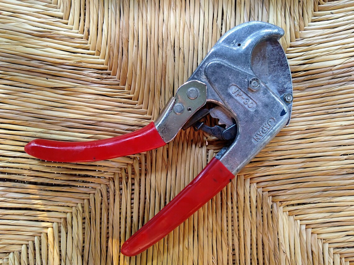 Victor VP30 ratcheting PVC pipe cutter cuts 1/2 to 1 inch Etsy