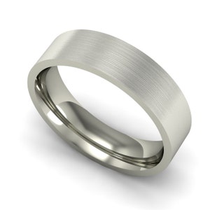 Men's Comfort Fit Gold Wedding Band         MRC79       50-10-10