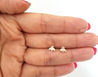 Bee Stud Earring 14K Yellow Gold / 14K yellow gold stud earring