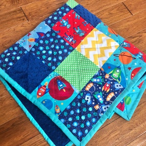 READY TO SHIP Baby Quilt Blanket Space Baby Nursery Rocket Ship Planets Robots Stars Minky Quilt Royal Dark Blue Green Yellow Red Orange