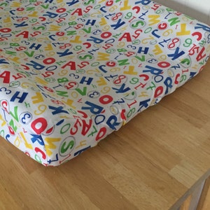 Cotton Changing Pad Cover (ABC 123 Primary Colors Red Yellow Green Blue Gender Neutral) Angular Edge Contoured Changing Pad) Baby