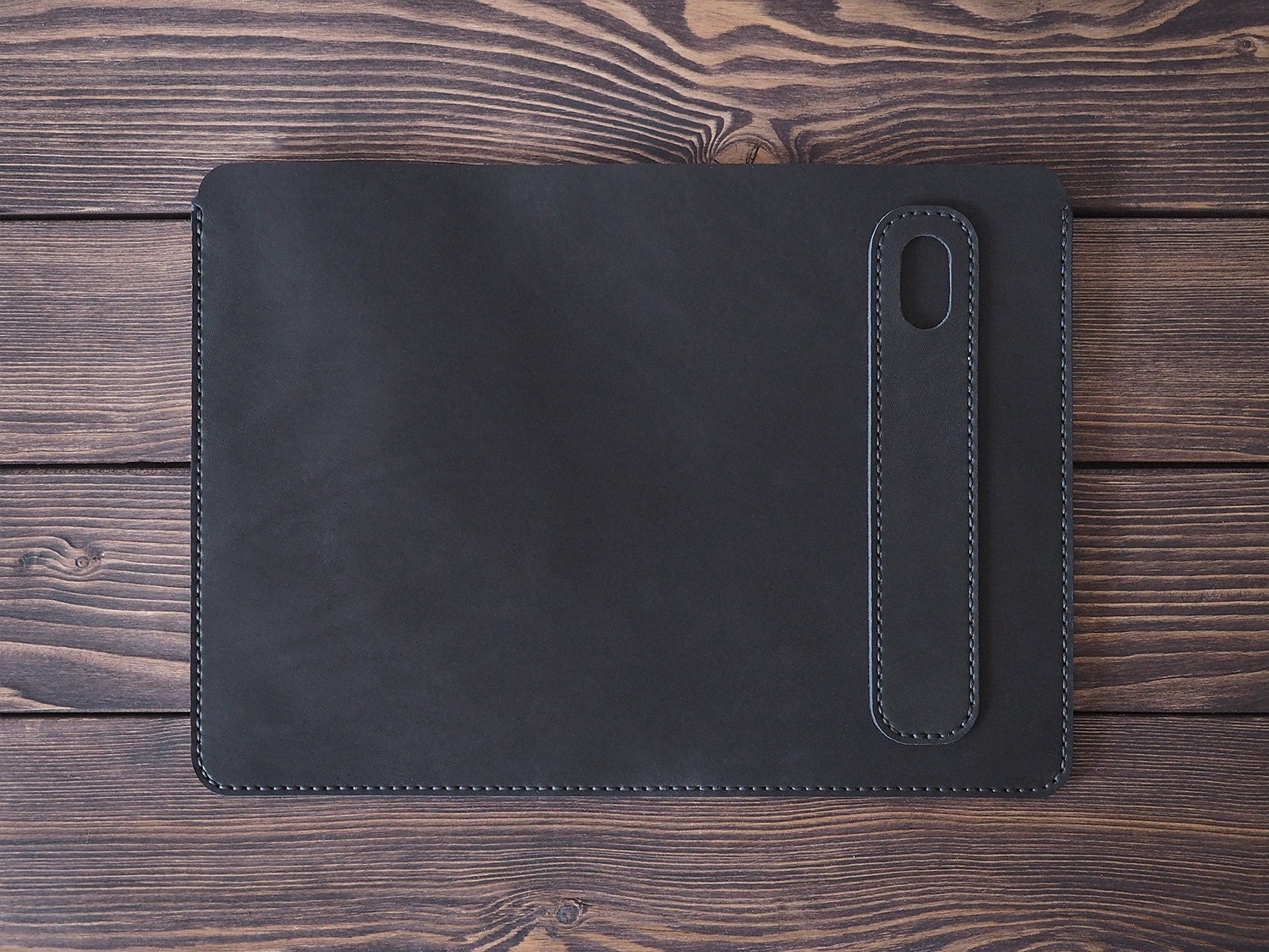 iPad Pro 12.9 inch leather cover. Personalized iPad Pro and Apple Pen holder.... iPad Pro 12.9 inch leather cover. Personalized iPad Pro and Apple Pen holder....