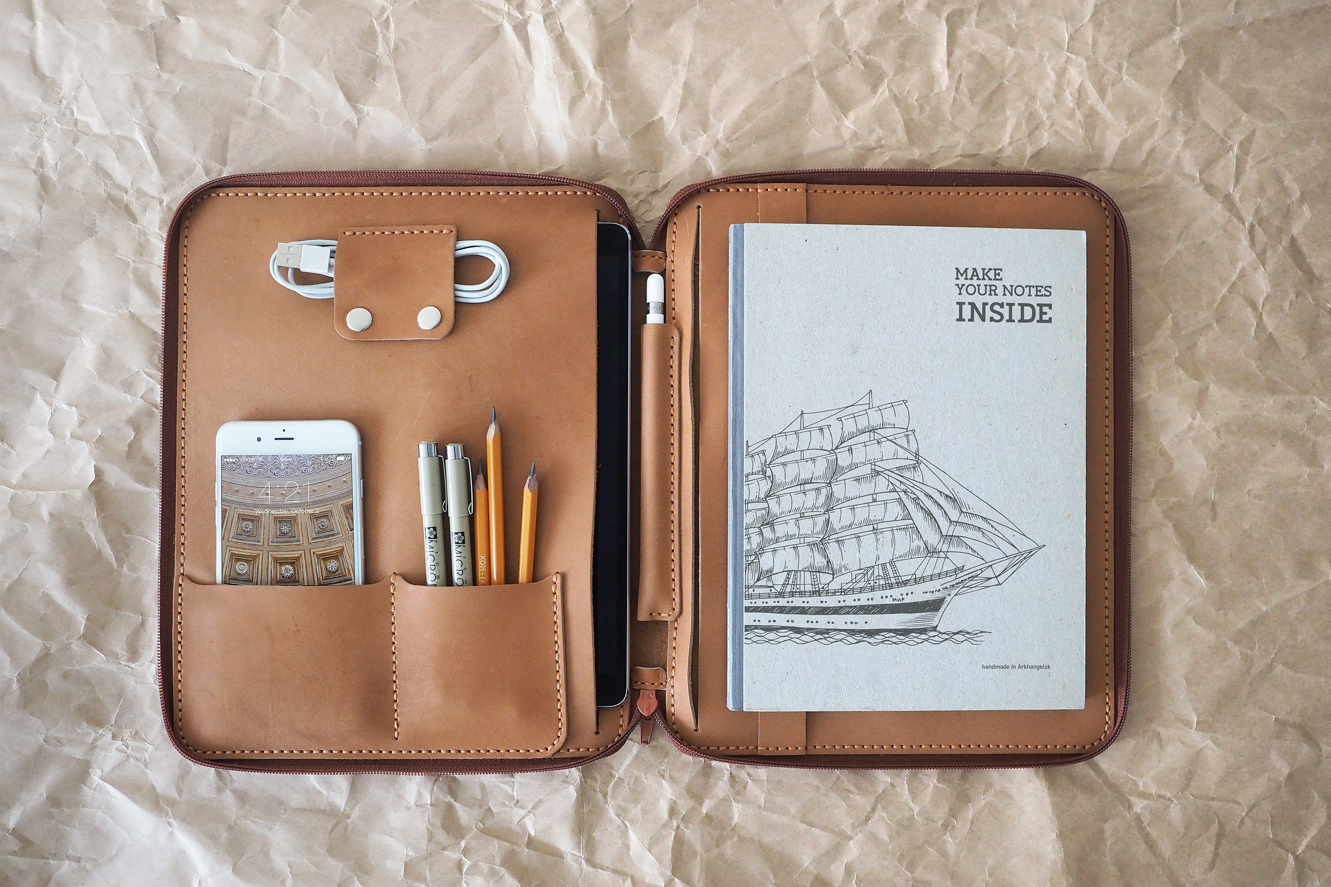 IPad Pro 11 inch Leather case. Personalized iPad case. Zipper Etsy