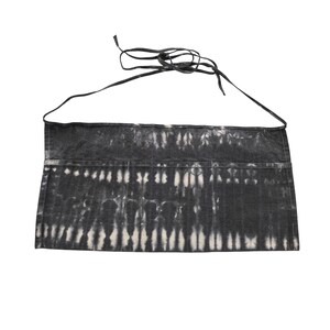 Shibori Indigo Bistro Apron, Japanese Inspired Deep Blue Tie Dye Bar Apron, Restaurant, Barista Apron with Pockets