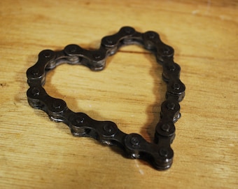 Small Bike Chain Heart