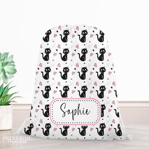 Sac à cordon personnalisé avec motif chat noir | Sac en polyéthylène avec nom personnalisé pour fille | Sac d'école, de danse ou de jouets résistant à l'eau | 41 x 28,5 cm