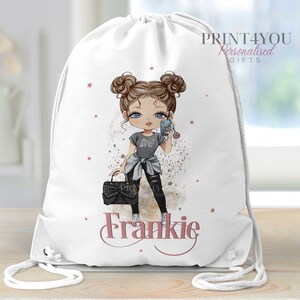 Sac personnalisé pour fille avec personnage de poupée tendance, sac d'école pour enfants en PE, sac à cordon pour enfants, sac de bain, personnalisé avec n'importe quel nom