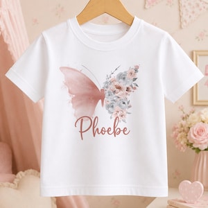 子供用ホワイトコットンパーソナライズTシャツ - ブラッシュガールズバタフライ
