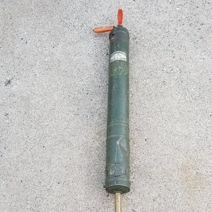 Antique 1911 U.S.E. Hand Pump Vacuum