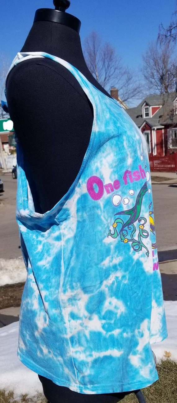dr seuss tie dye shirt
