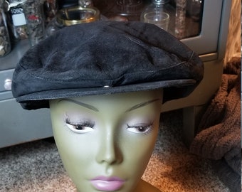 Vintage Lake of the Isles Black Suede Newsboy Cap sz L