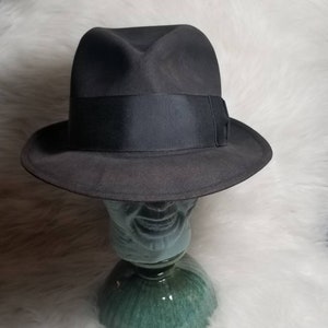 Vintage 1950s Dobbs Hughes & Hatcher Fifth Avenue Black Fedora Hat Sz 7 ...