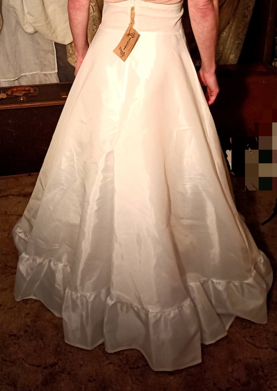 Vintage White Tulle Crinoline Petticoat sz 11