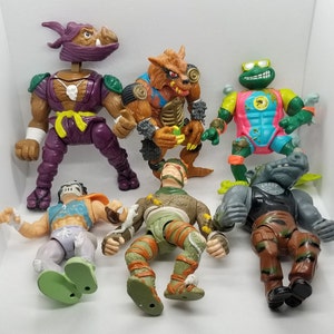 Vintage 1990 Mirage Studios Teenage Mutant Ninja Turtles Action Figures (6 pieces)
