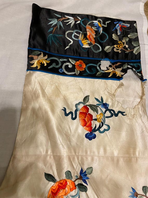 Antique Chinese silk rare hand embroidered Robe j… - image 12