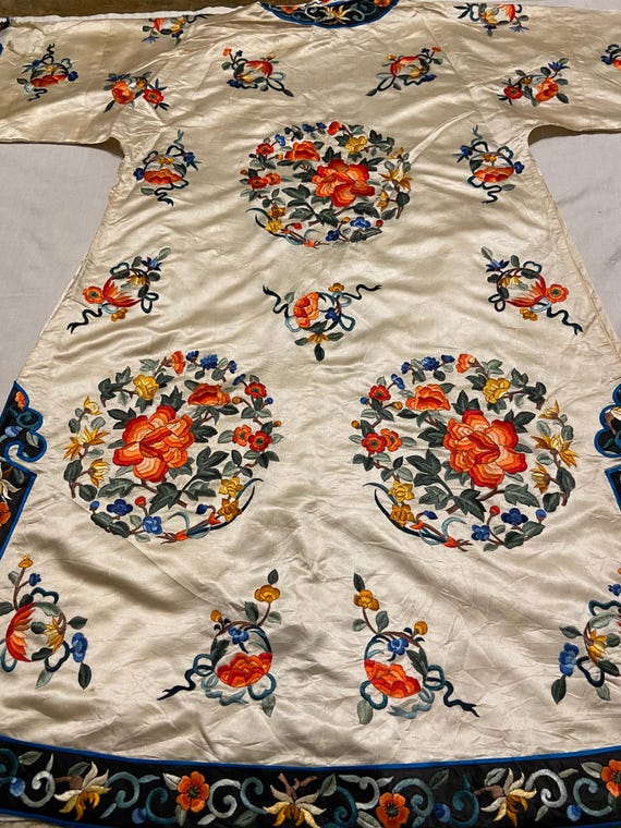 Antique Chinese silk rare hand embroidered Robe j… - image 11