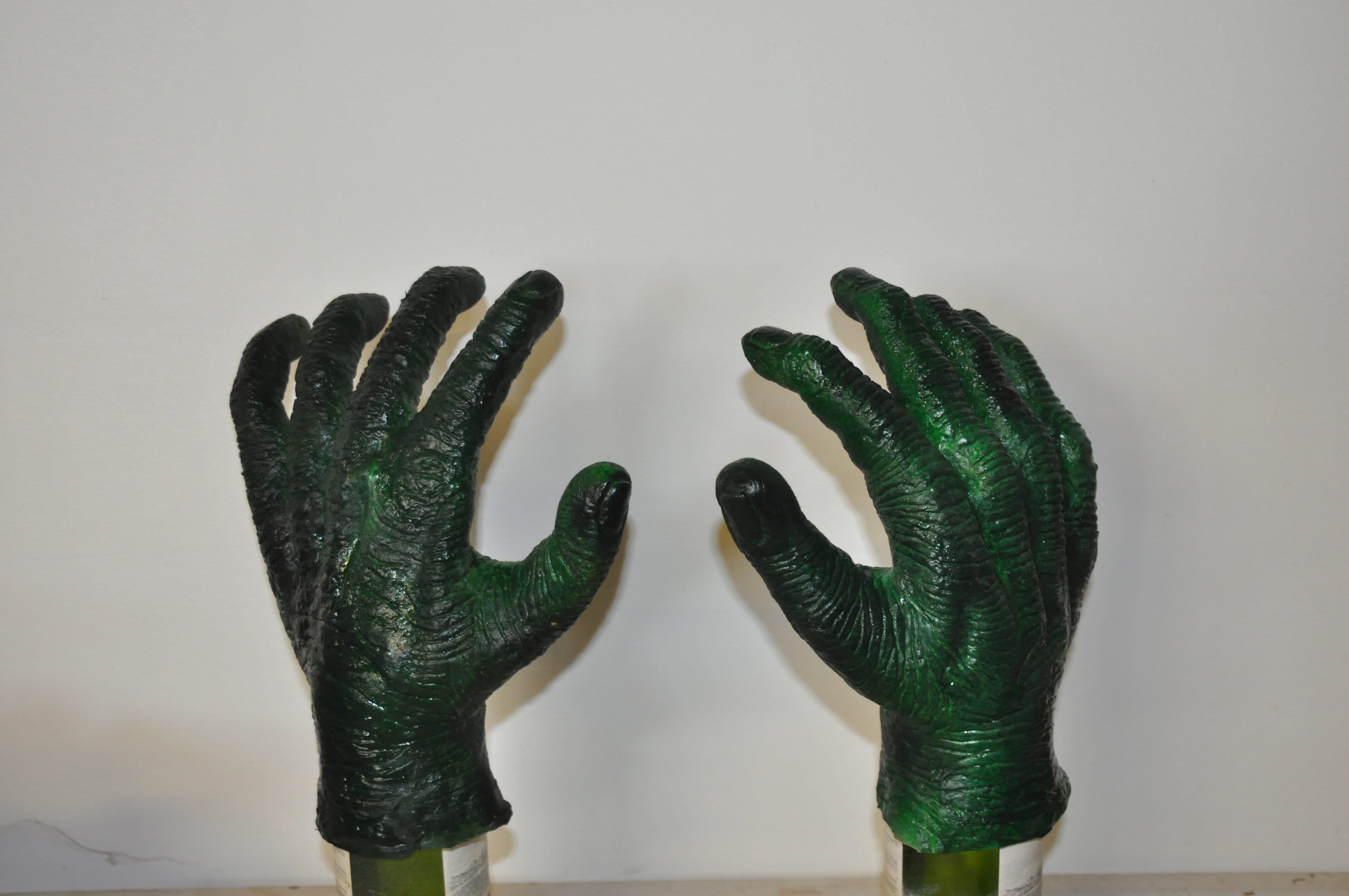 Monster Hands Foam Latex Mask Cosplay Halloween Masks Kitchen Mitts ...