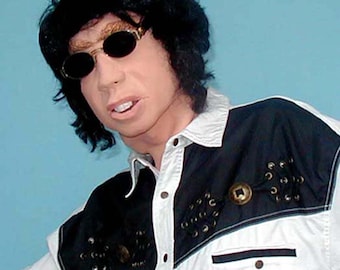 Máscara de látex espumado Hiemi para cosplay y Halloween, fabricada en Estados Unidos.