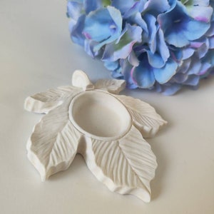 Leaf candle holder silicone mold image 2