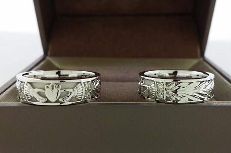  Claddagh  ring  his and hers wedding  rings  set gold diamond 