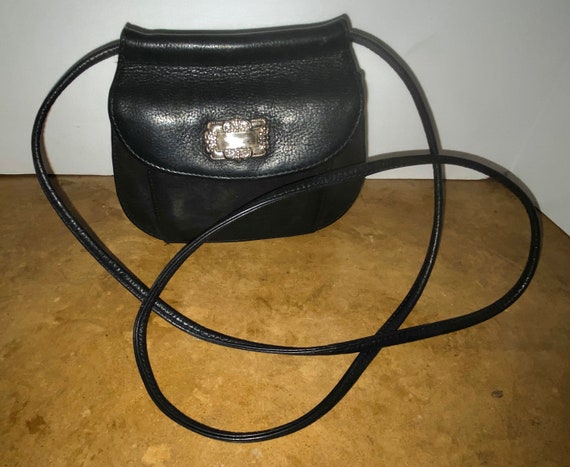 Soft black leather Fossil Issue No. 1954 crossbody shoulder purse handbag