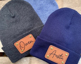 Berretto con toppa personalizzato per bambini, cappello da ragazzo lavorato a maglia con nome, regalo invernale personalizzato per ragazzo o ragazza