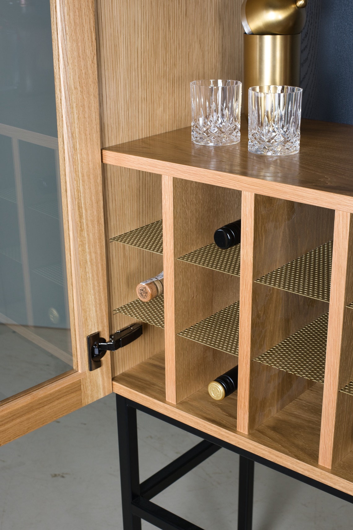 Drinks Oak Drinks Display Glass Etsy