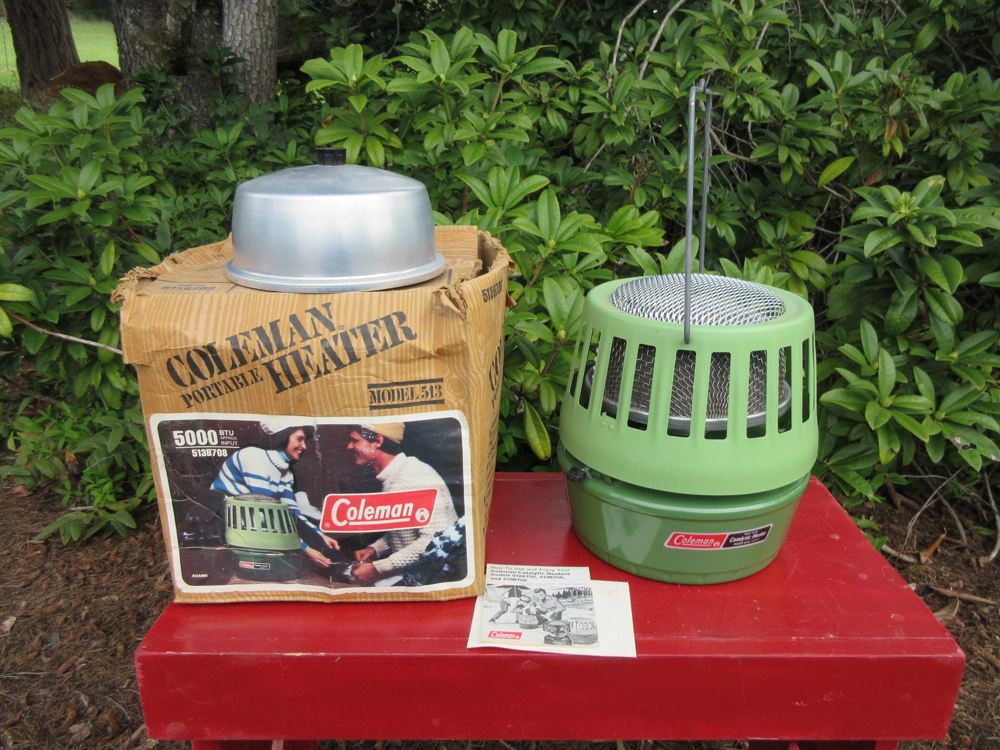 Vintage Coleman Catalytic Heater Model 513B in Box With Manual 