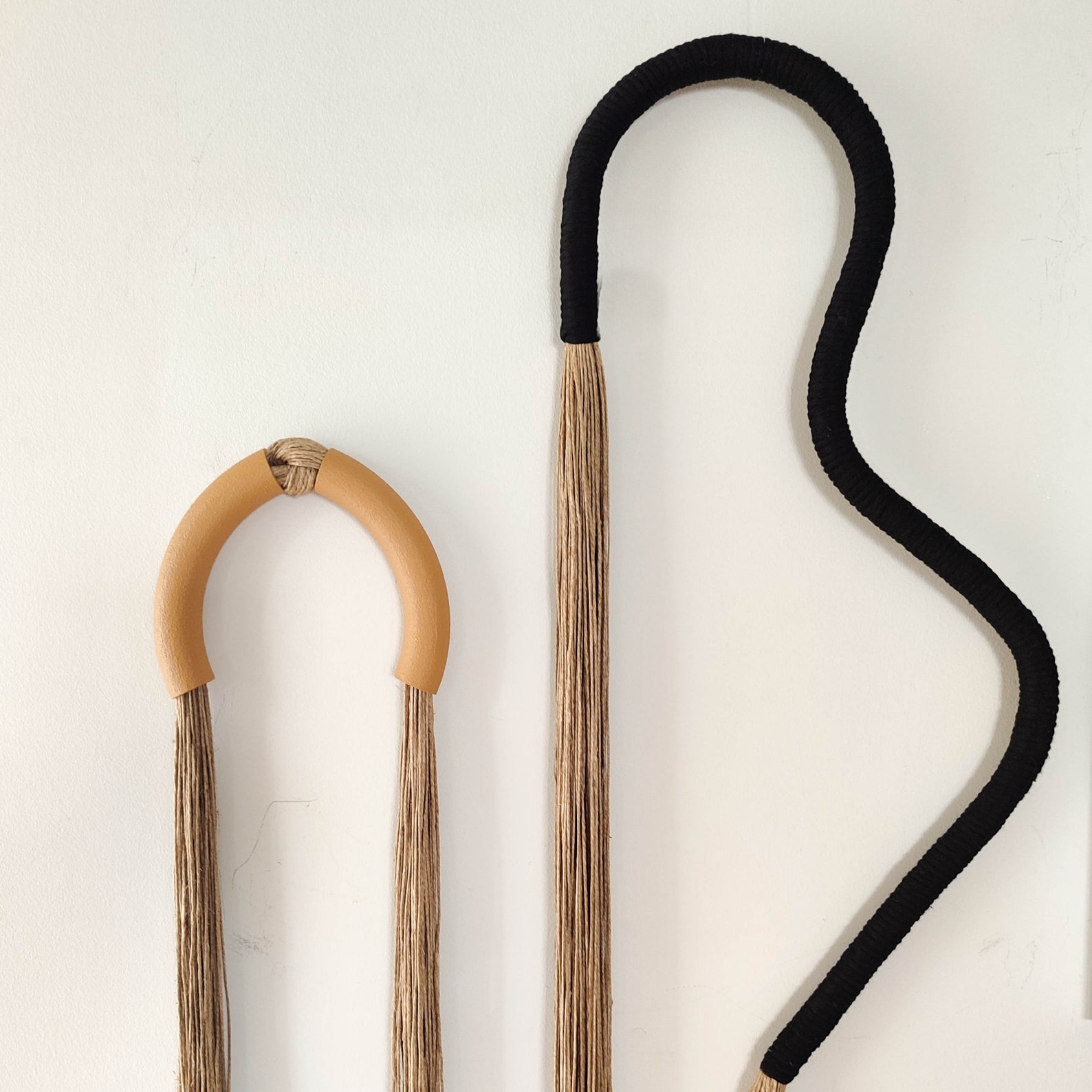 XL Black Curvy Wall Art and Ceramic Like Arch Wall Hanging, Modern ...