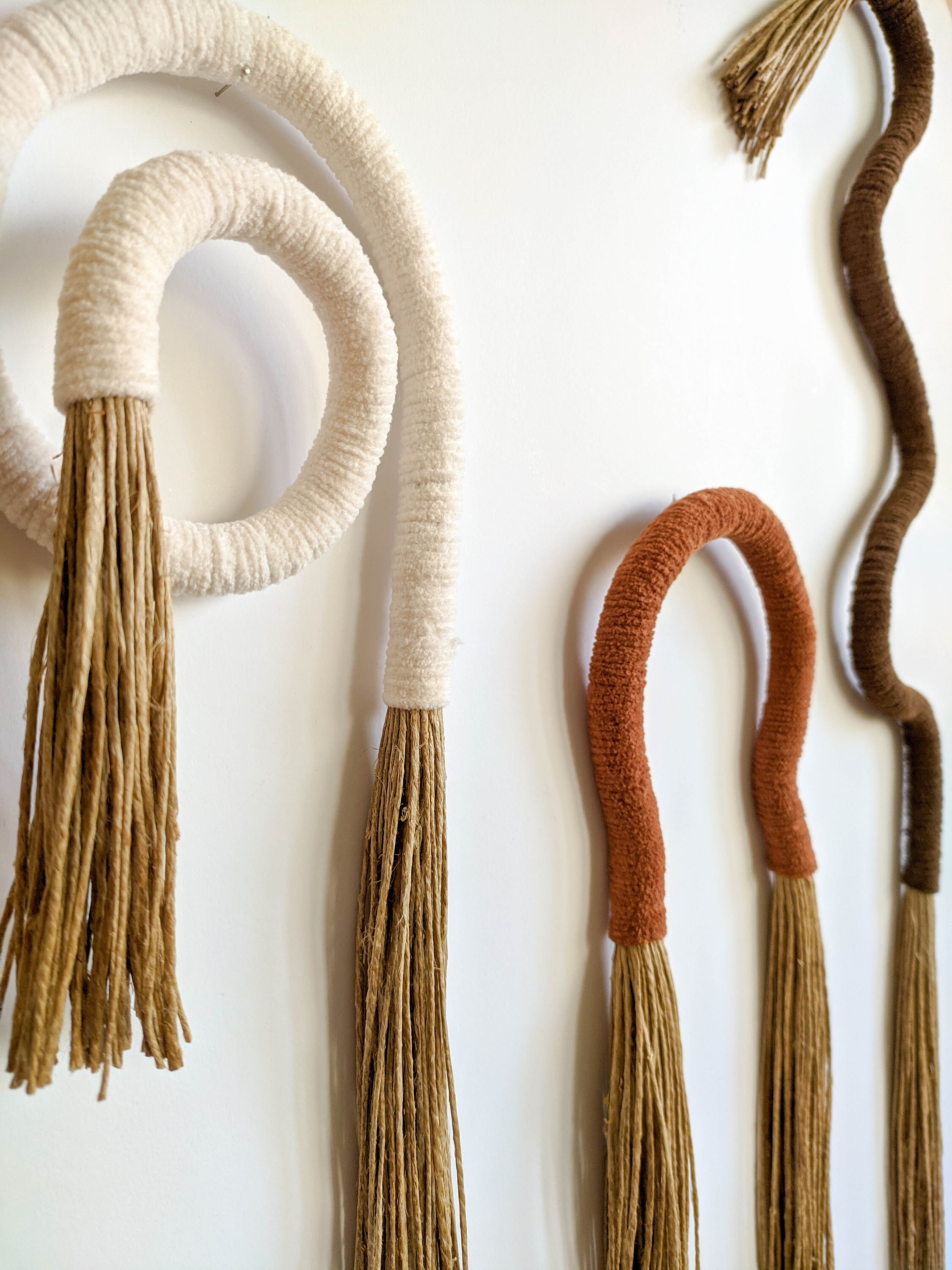Squiggle Wall Art, Wrapped Wall Hanging Wavy Form, Modern Minimalist ...