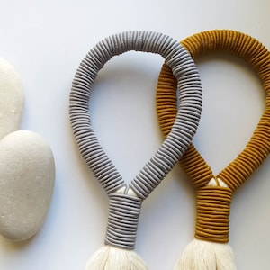 Long door knob tassel, wall hanging tassel, door ornament, mid-century style door hanger, decorative fiber object, boho minimalist home gift