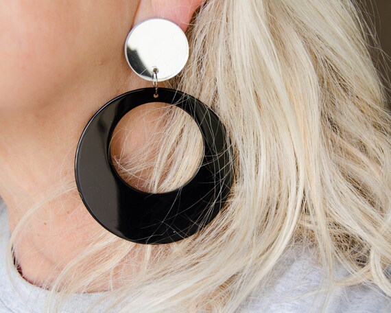 Gorgeous HUGE & shiny plain SILVER tone wide hoop earrings 9.5cm BIG hoops! 