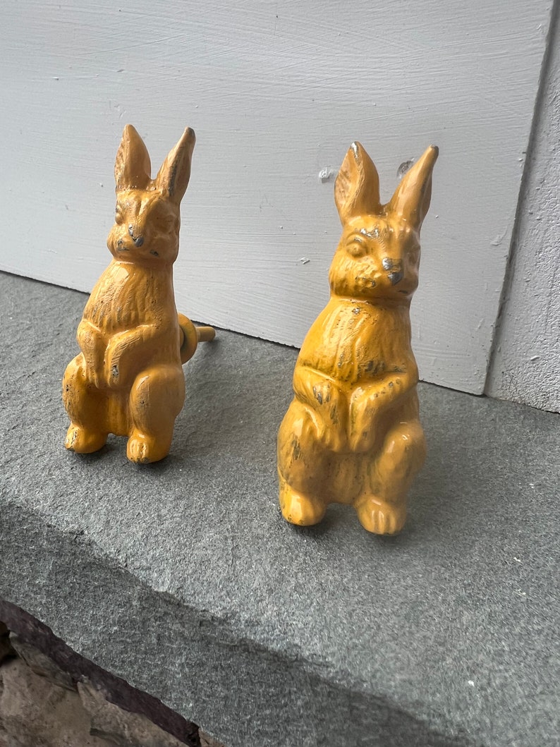 Bunny drawer pulls.  Bunny door knobs. Bunny decor.