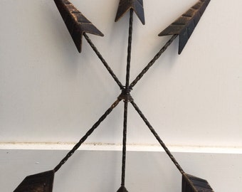 Arrow Wall Decor/  Metal Wall Decor/ Western Wall Decor/ Arrows/ Home and Garden Decor