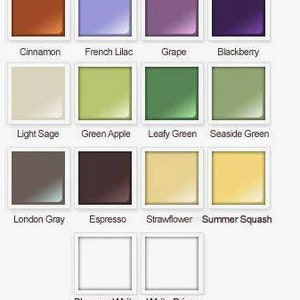 Op de afbeelding: Een kleurenpalet met 14 verschillende verfmonsters, elk in een vierkant kader. De kleuren vari&euml;ren van warme tinten zoals Kaneel en Espresso tot koele tinten zoals Frans Lila en Zeegroen. Elk monster is gelabeld met zijn kleurnaam.