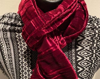 Burgundy Pleated Stretch Velvet Scarf