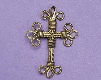 Cruz de oro envuelta en alambre, vintage de The Jeweled Rose