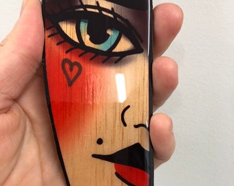 手作りジプシーベイブ木製ウォールアート - 伝統的なタトゥー