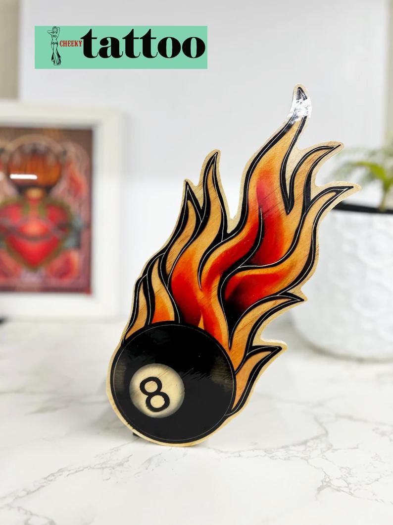 Flaming Eight Ball Tattoo Art: Vintage Style Flash, handgjord plywoodskylt bild 1
