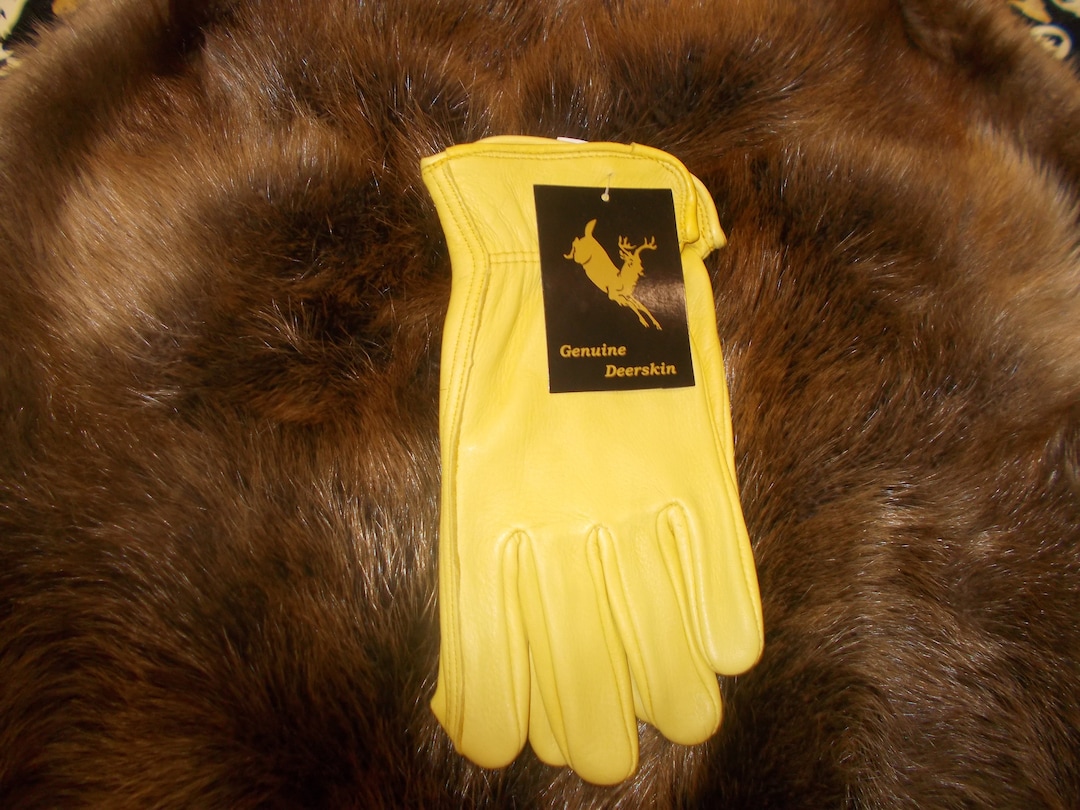 Genuine Deer Skin Glove Very Nice Soft Leather Gloves Comes in Med Lg