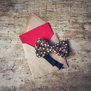 vintage floral print bow tie and red pocket square for men, handkerchief,accessories for men fall winter 2017,gift ideas for valentine's day image 2