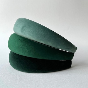 Padded headband for women and girls, velvet green, rounded headband, headband gift idea for valentine&#39;s day, Amanda Gorman style,power girls